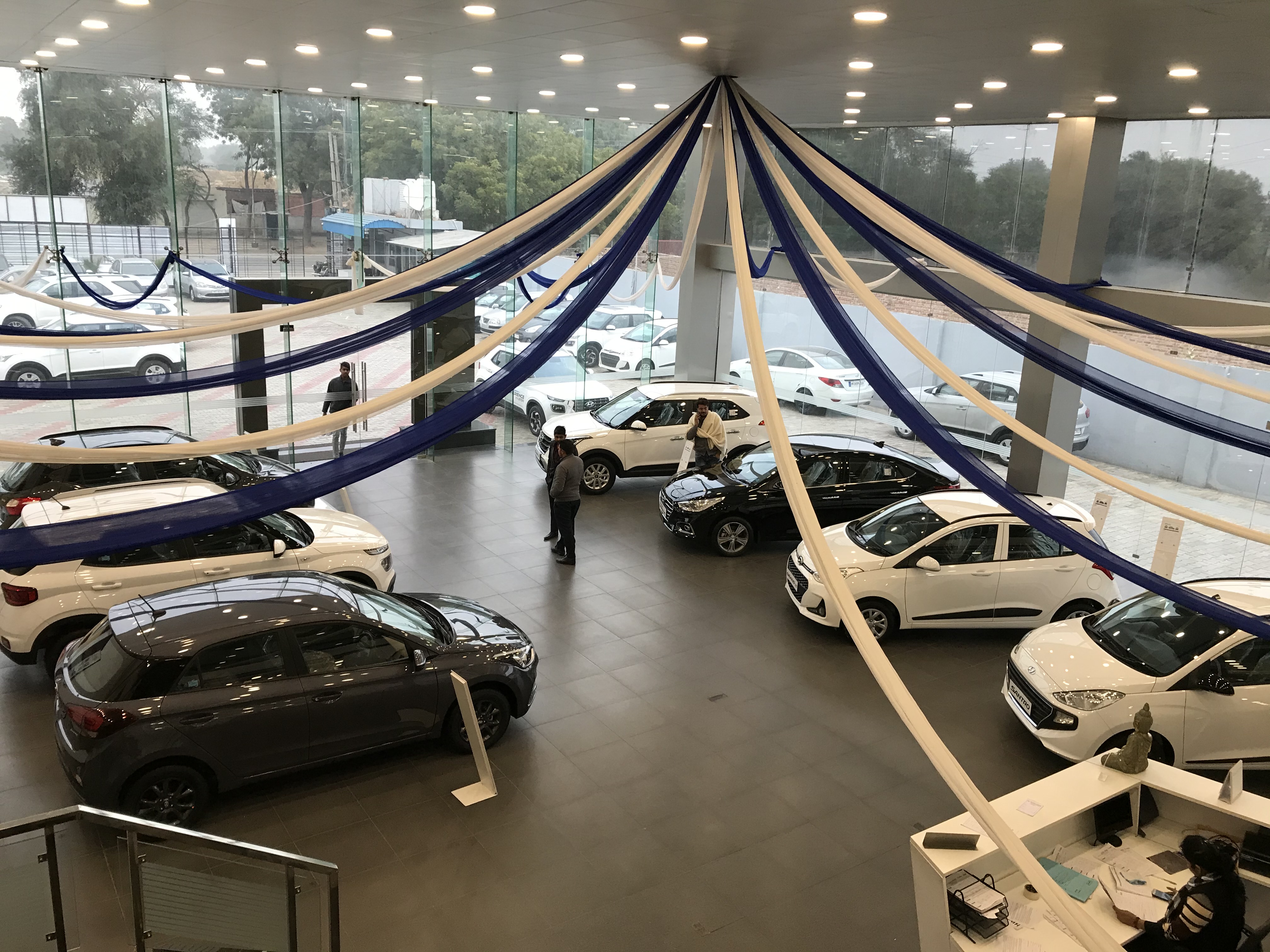 Hyundai Gallery